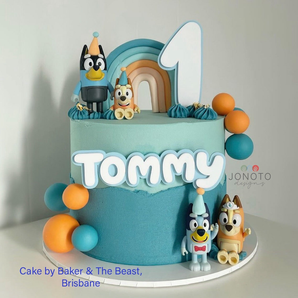 Custom Bluey cake topper for children's birthday cake