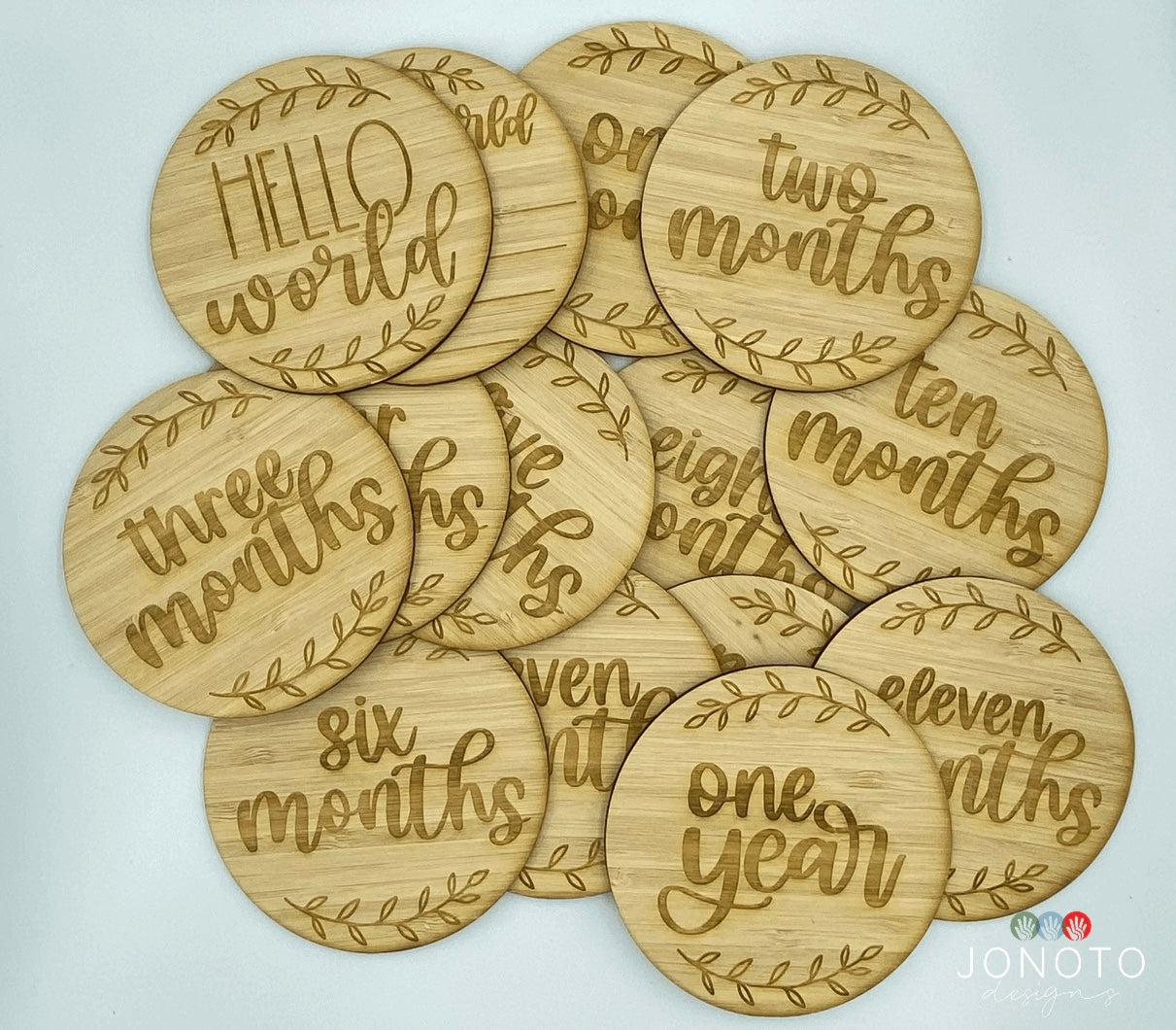 wooden monthly baby milestone discs